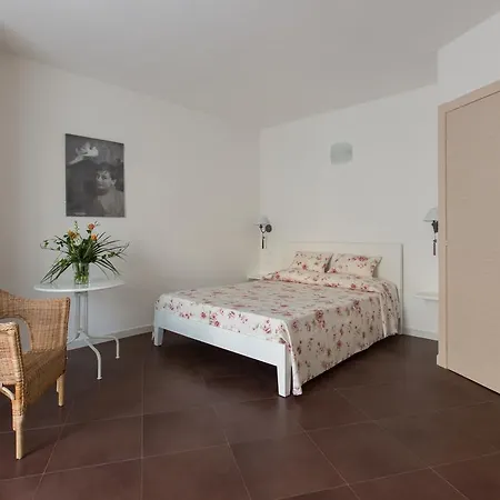 Le Giare Guest house *